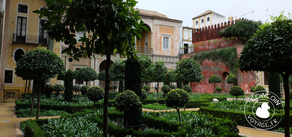 jardin maison ponce pilate séville