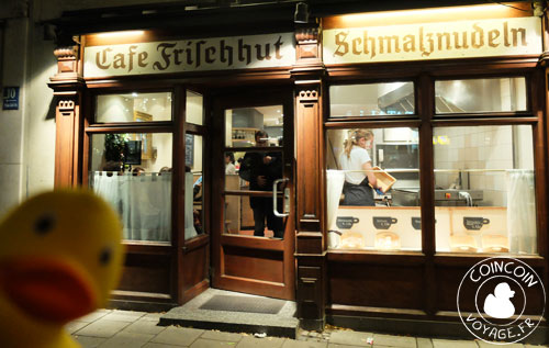 Schmalznudel café Frischhut