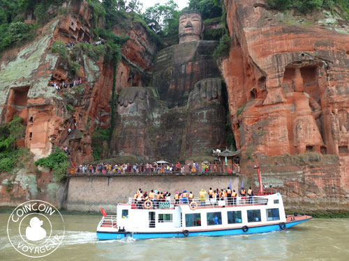 speed-boat-leshan-bouddha-chine